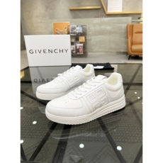 Givenchy Sneakers